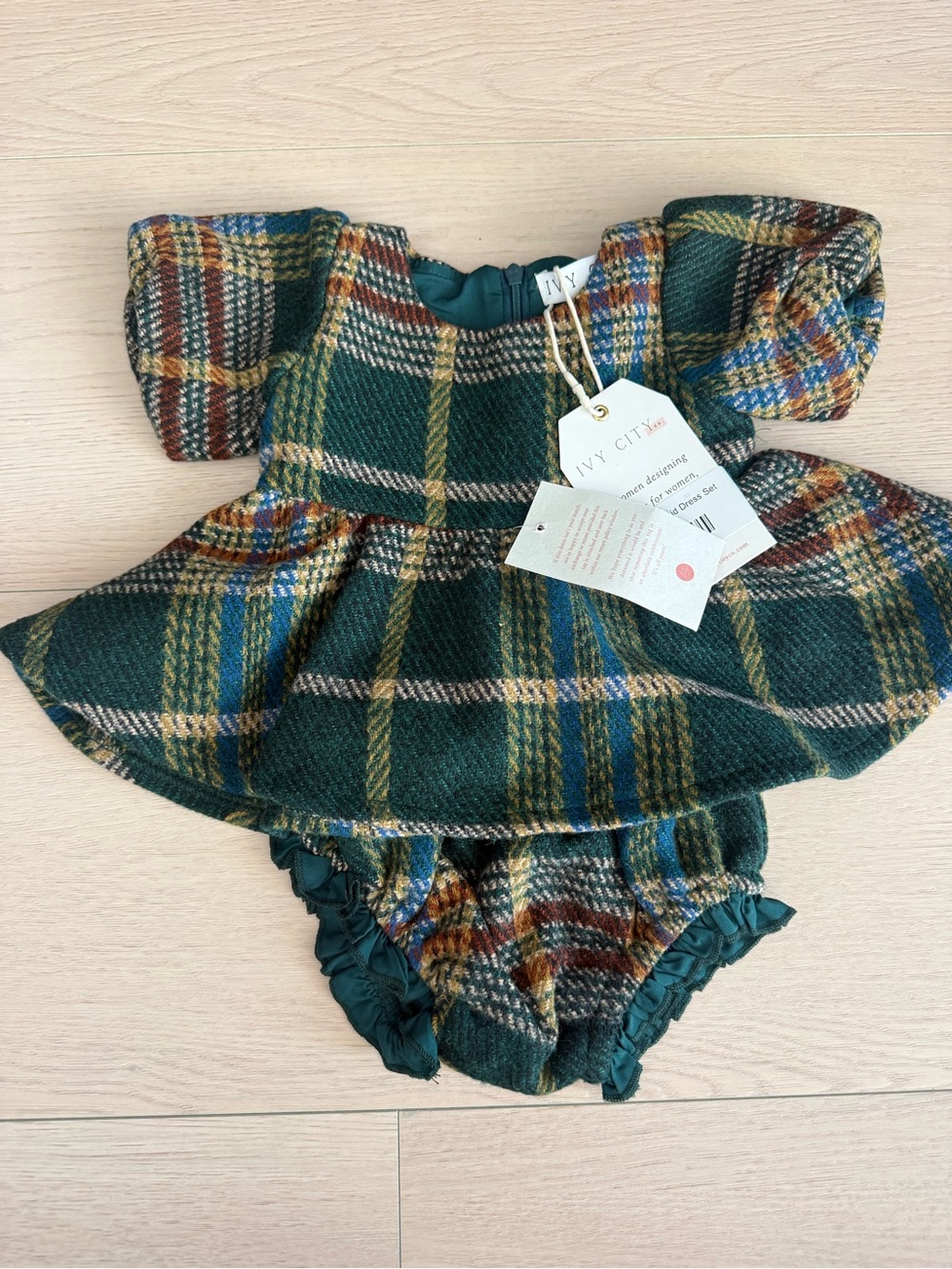 NWT Ivy City Co Green Plaid Dress with Bloomers | 3-6 months